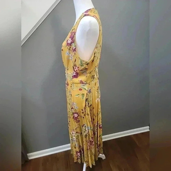 Taylor Floral Yellow/Gold Accordion Pleat Midi Maxi Dress Size 10 Sleeveless - Picture 3 of 6